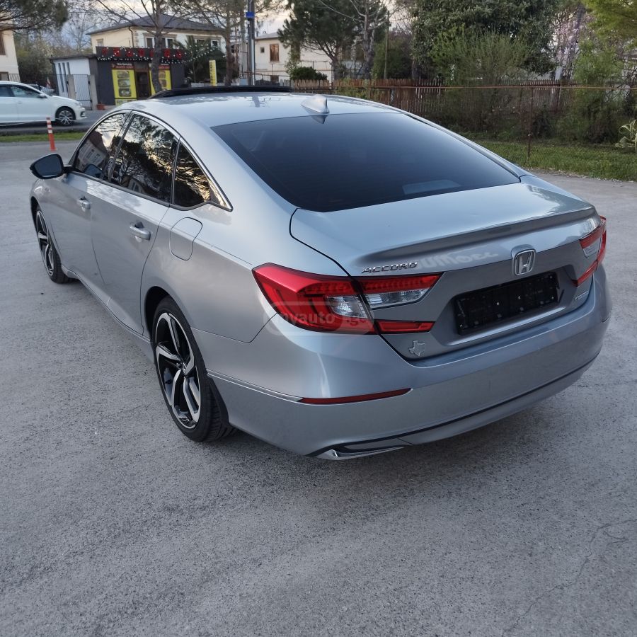 Honda Accord - фото 13