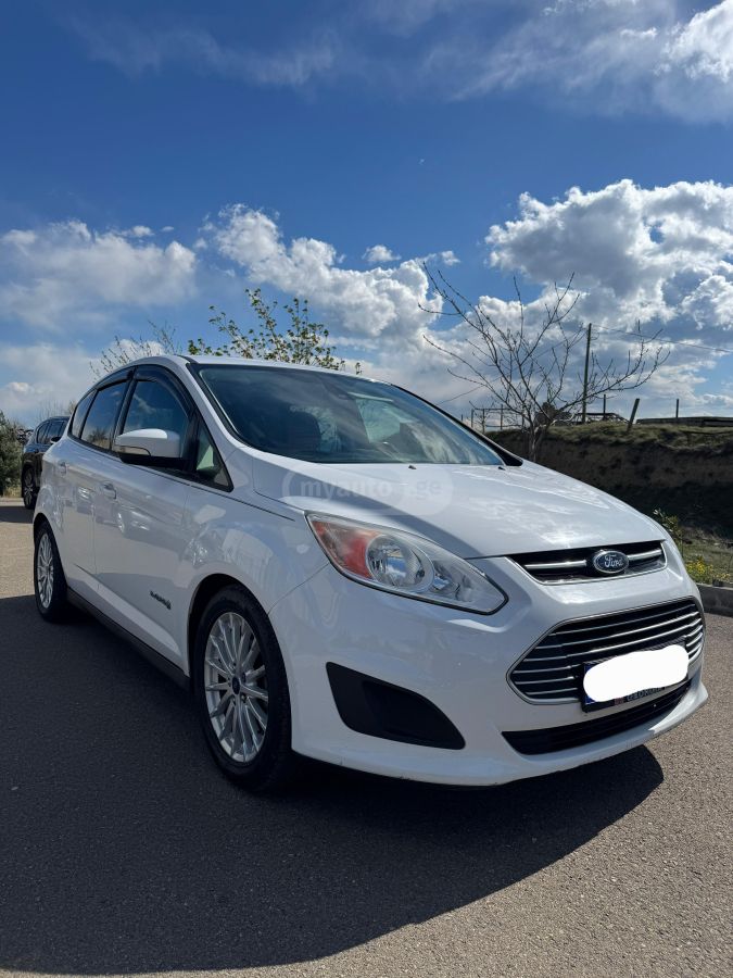 Ford C-MAX - фото 2