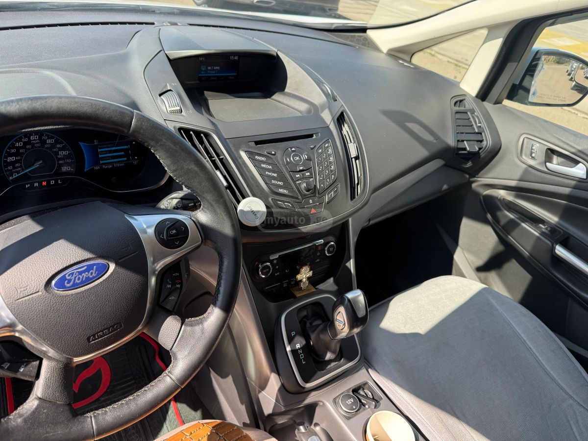 Ford C-MAX - фото 7
