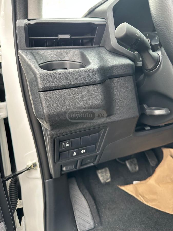 Toyota НОВАЯ МОДЕЛЬ Центр Гарантия — миниатюра 7