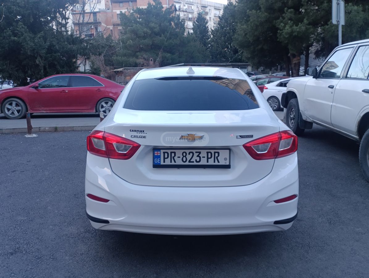 Chevrolet Cruze - фото 2