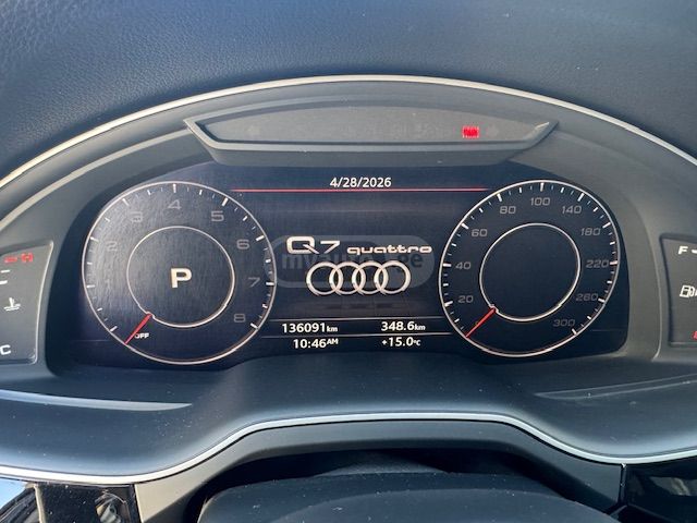 Audi Q7 - фото 6