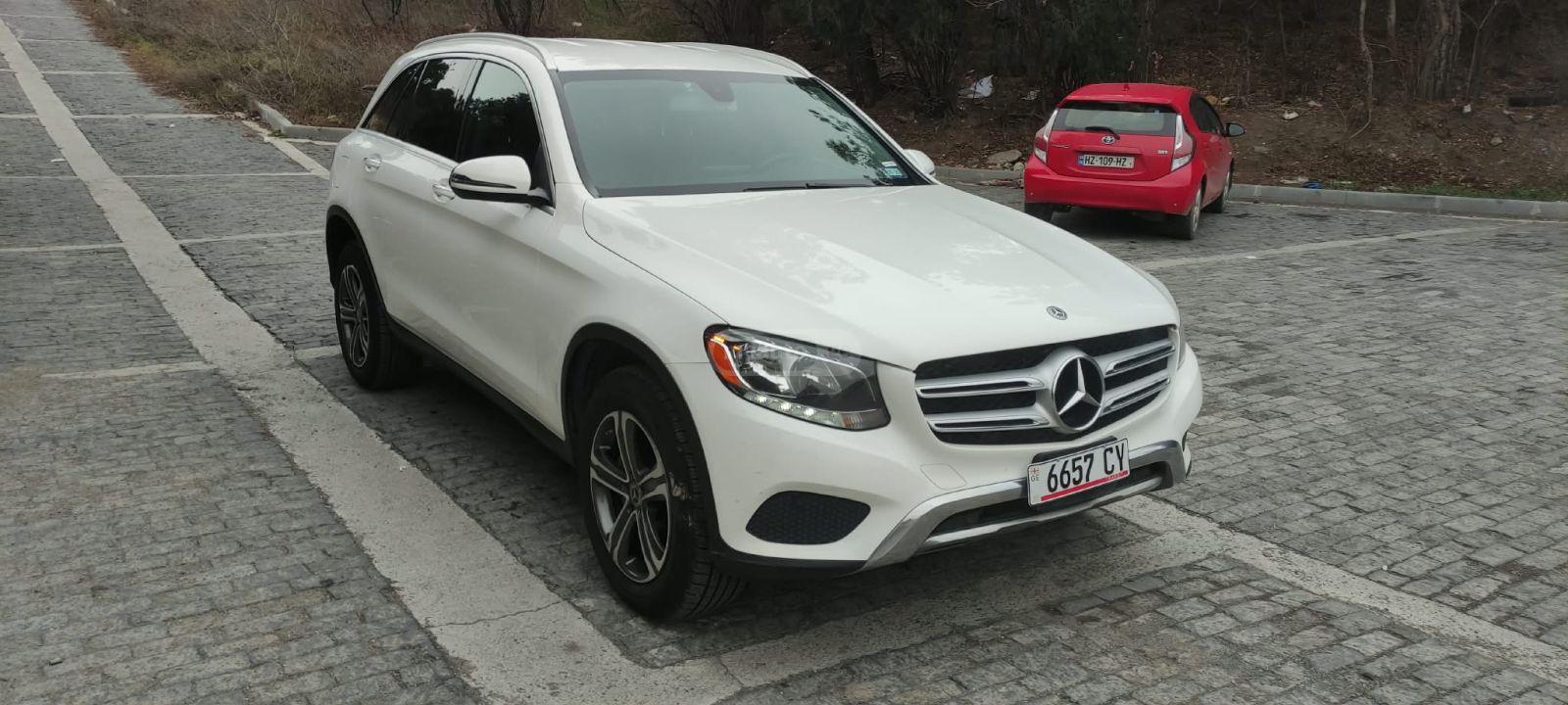 Mercedes-Benz GLC 300 - фото 2