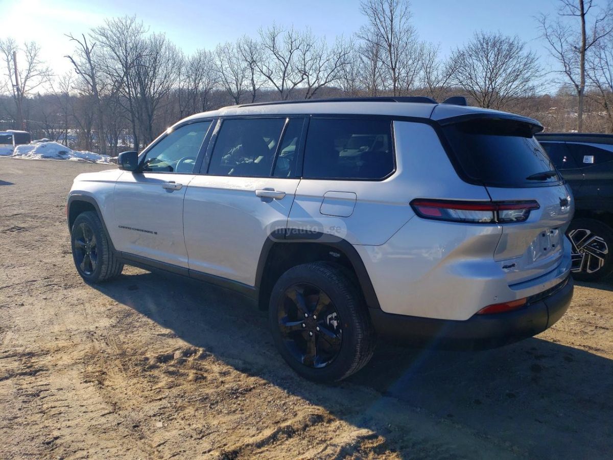 Jeep Grand Cherokee 2025 — миниатюра 2