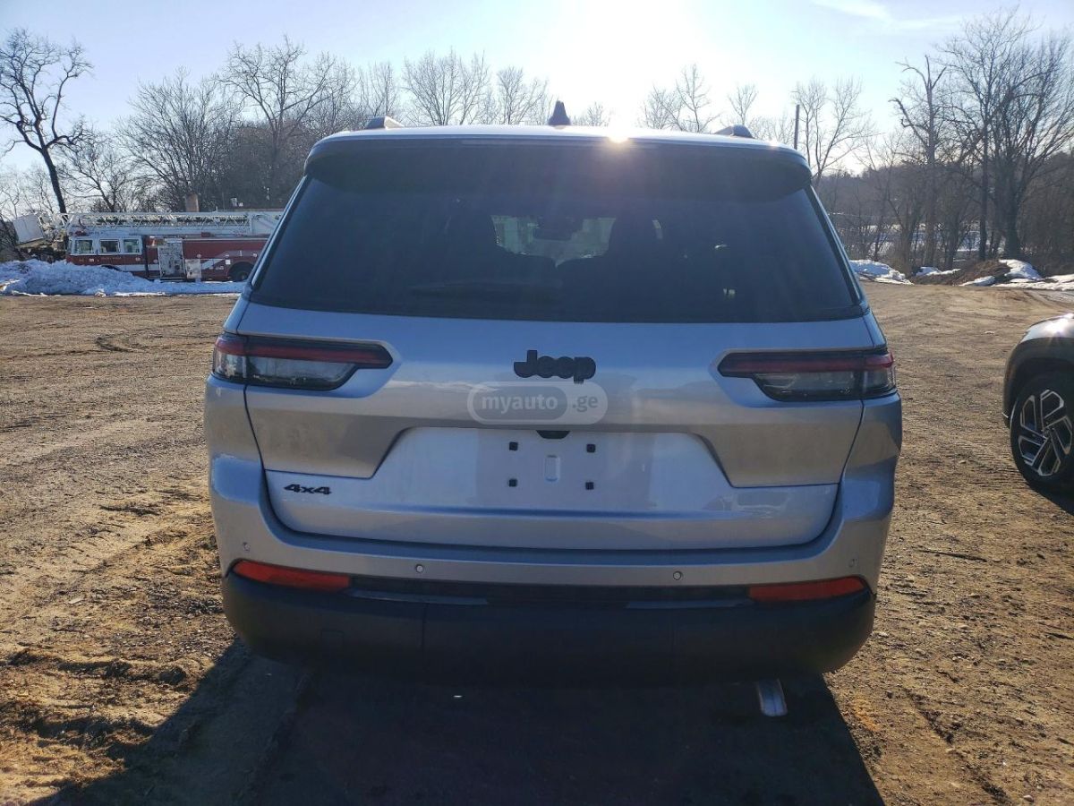 Jeep Grand Cherokee 2025 — миниатюра 6