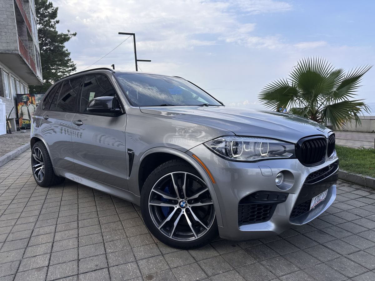 BMW X5 M - фото 1