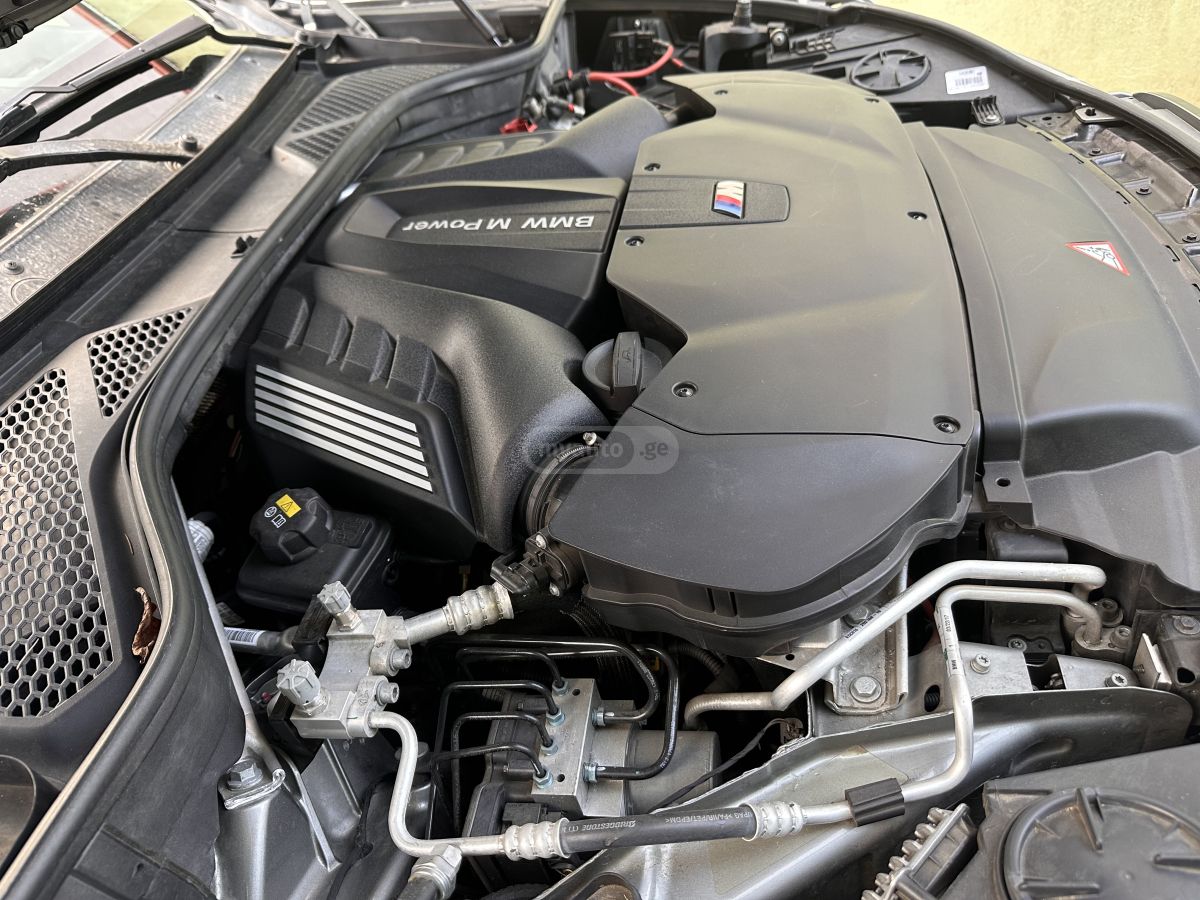 BMW X5 M - фото 15