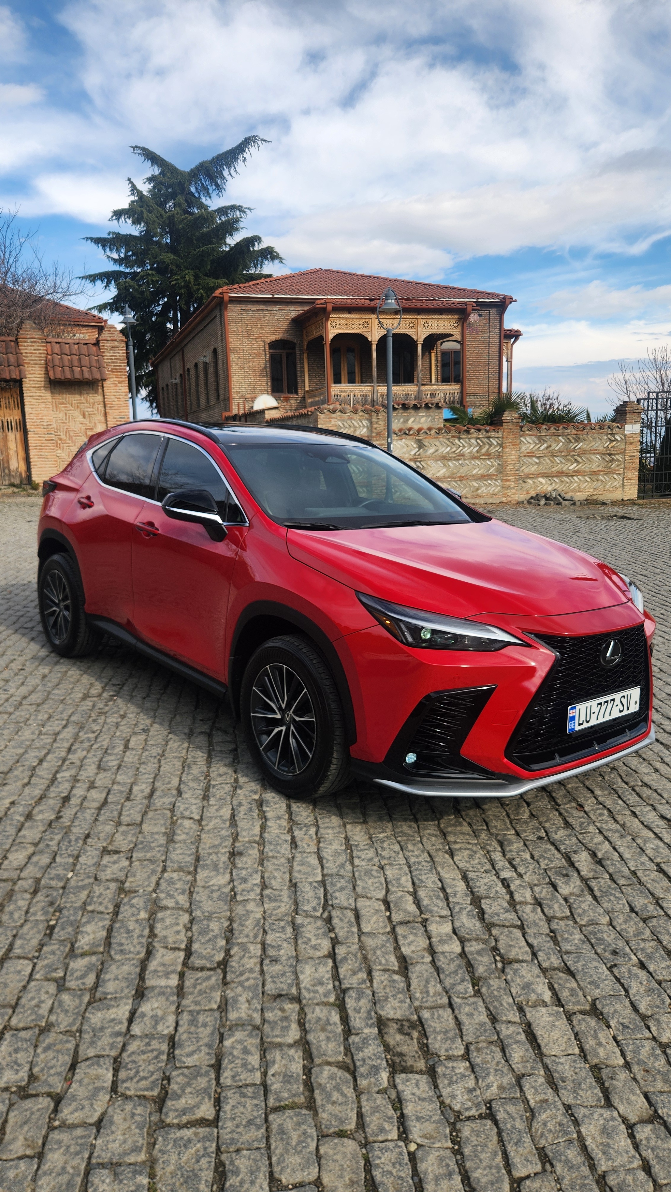 Lexus Base 4dr All-Wheel Drive Autom — миниатюра 1