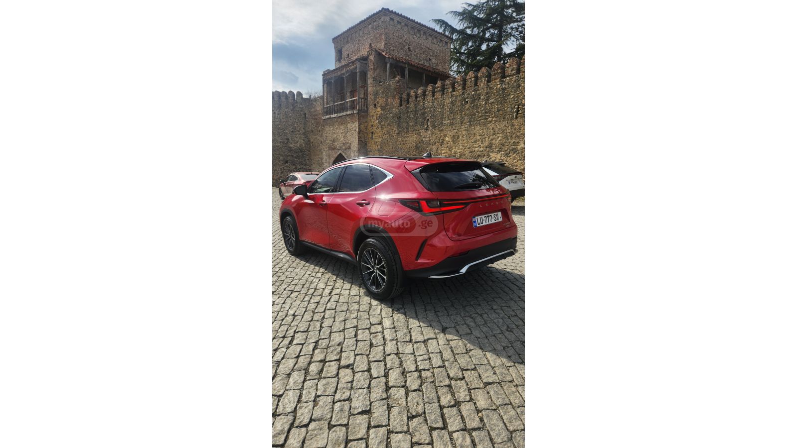 Lexus Base 4dr All-Wheel Drive Autom — миниатюра 10