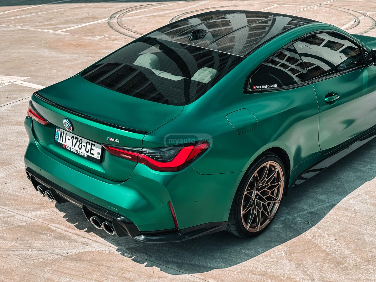BMW M4 - фото 3