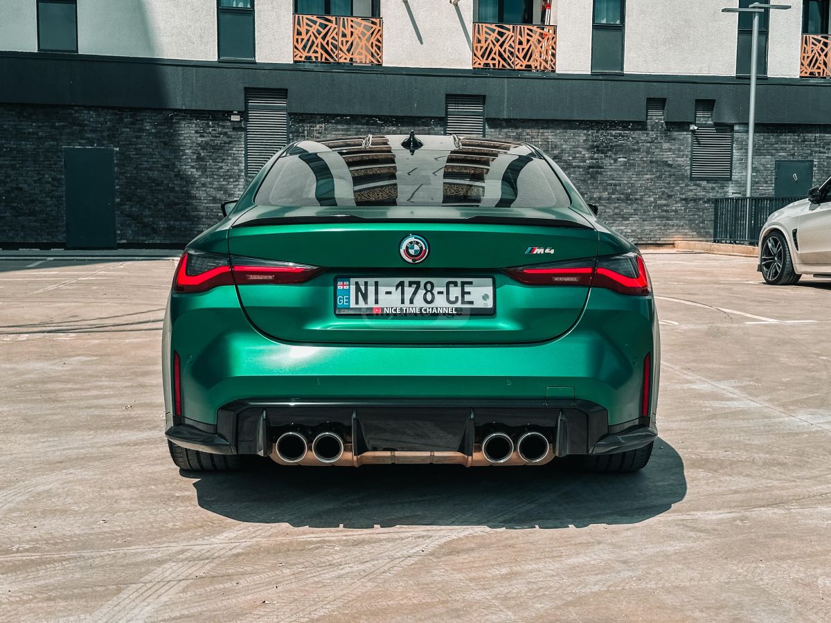 BMW M4 - фото 7