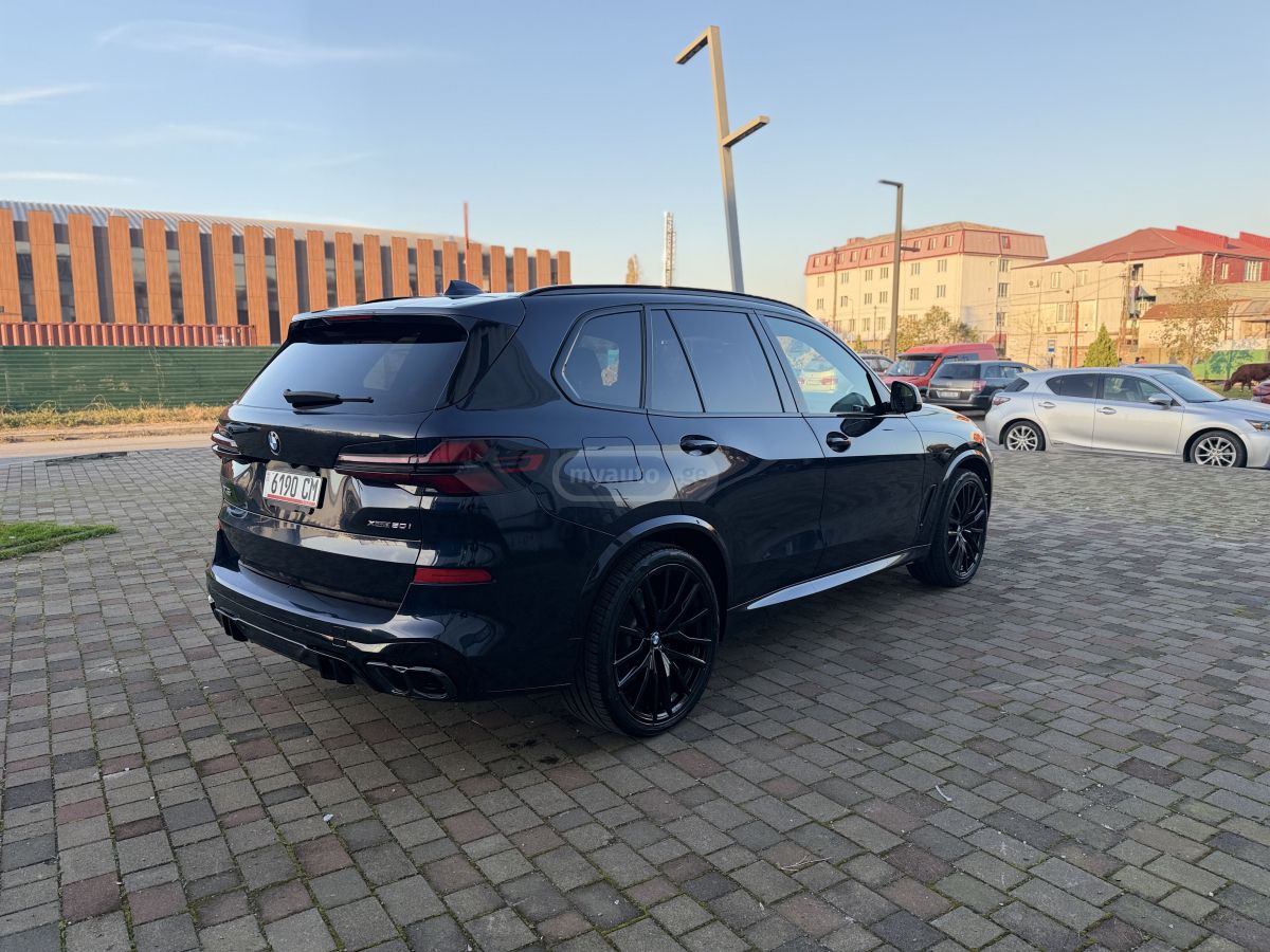 BMW X5 - фото 5