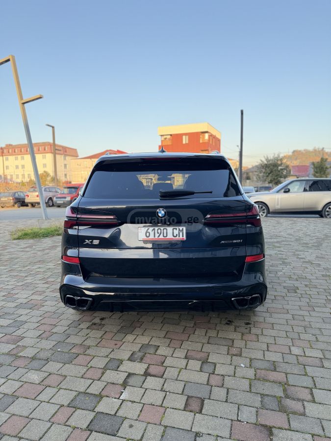 BMW X5 - фото 6
