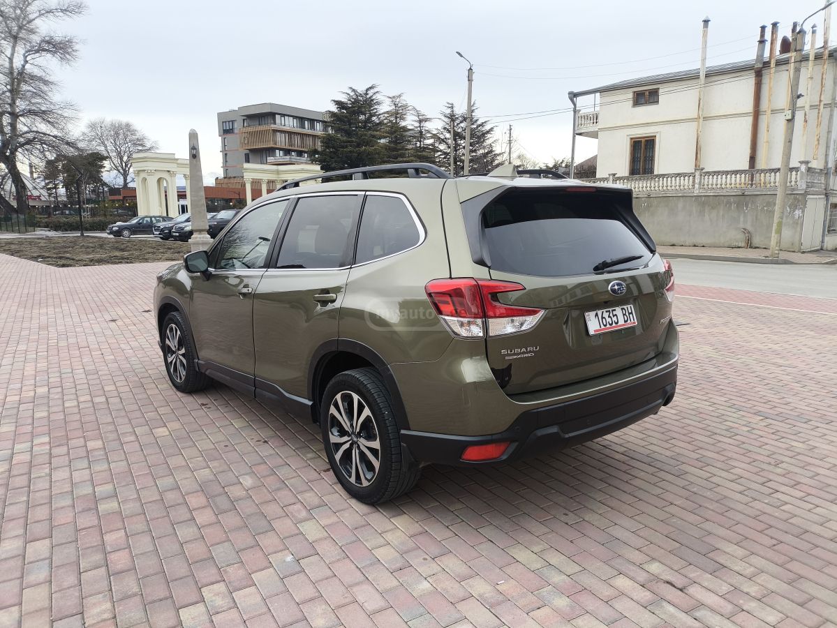 Subaru Limited 4dr All-Wheel Drive CV — миниатюра 5