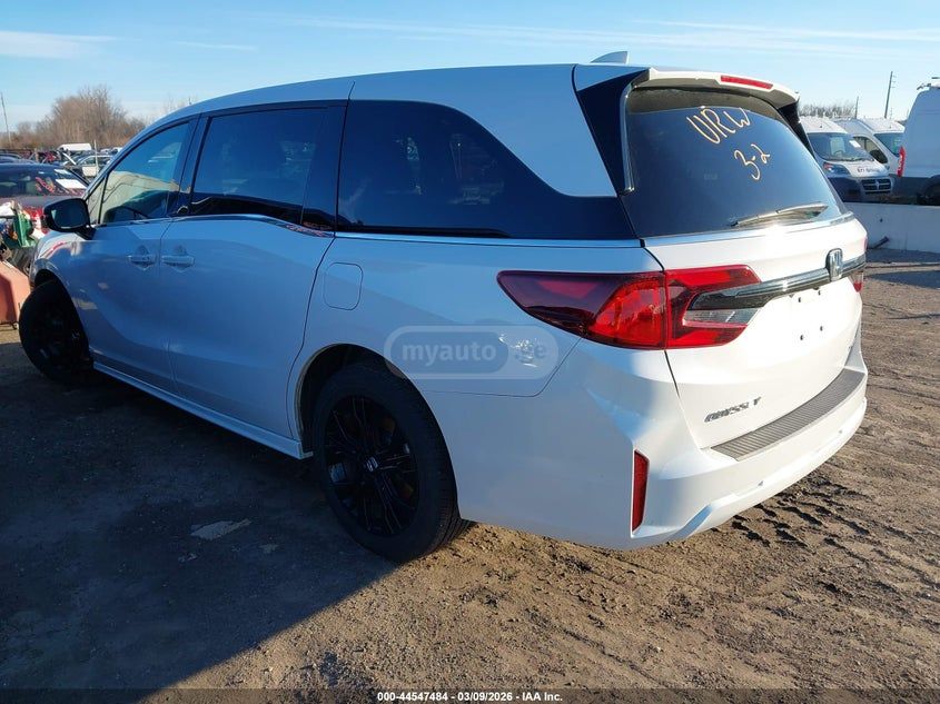 Honda Odyssey 2025 — миниатюра 3