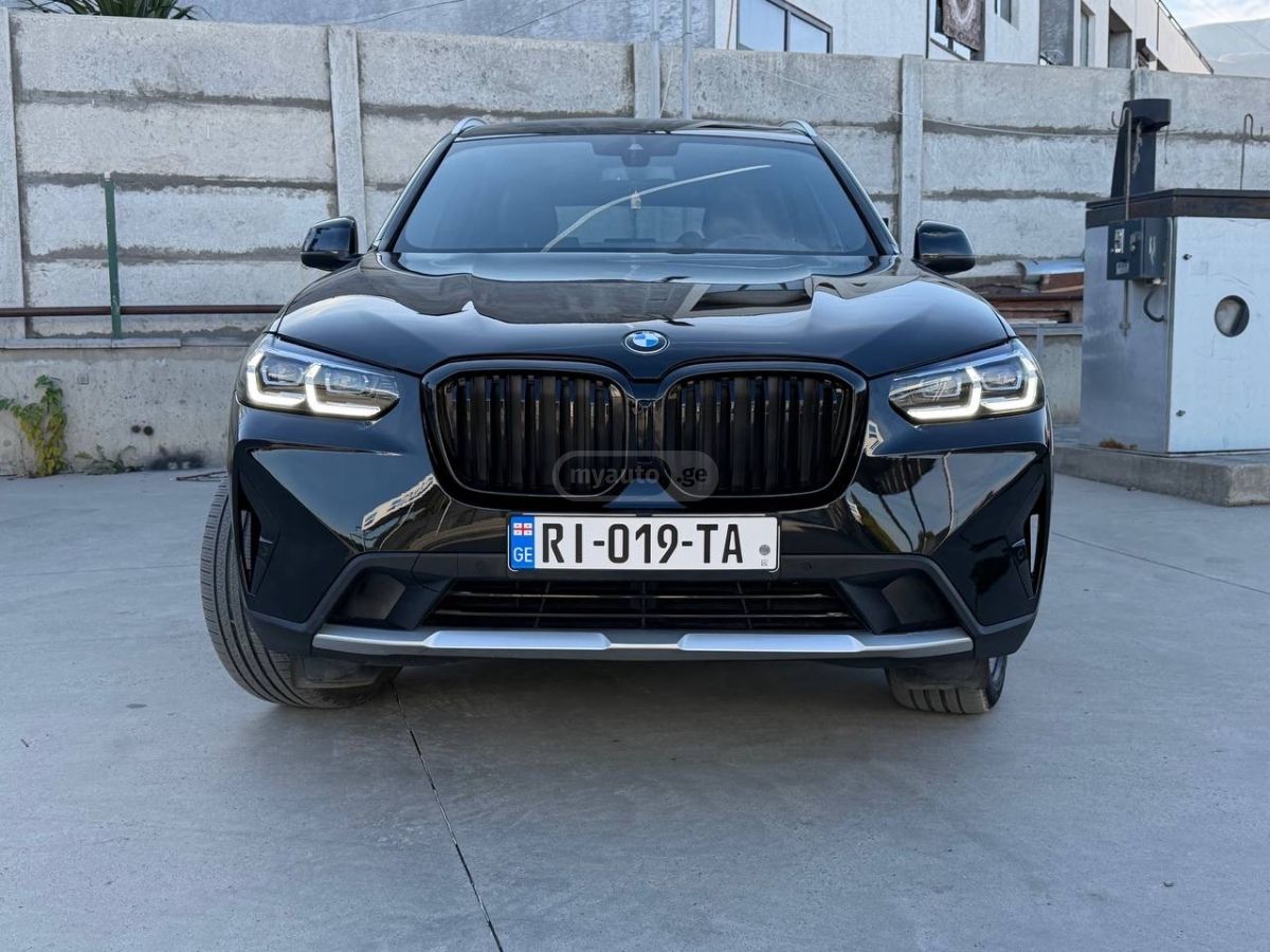 BMW  — миниатюра 3