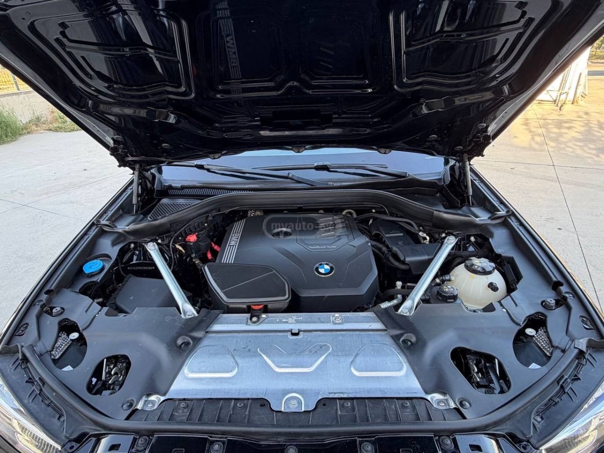 BMW  — миниатюра 7