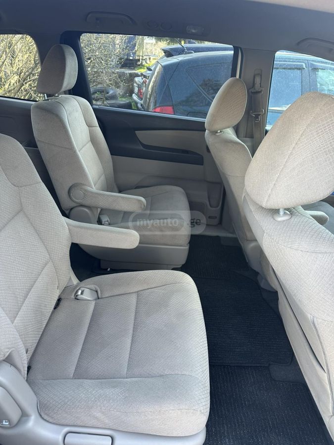 Honda Odyssey - фото 11