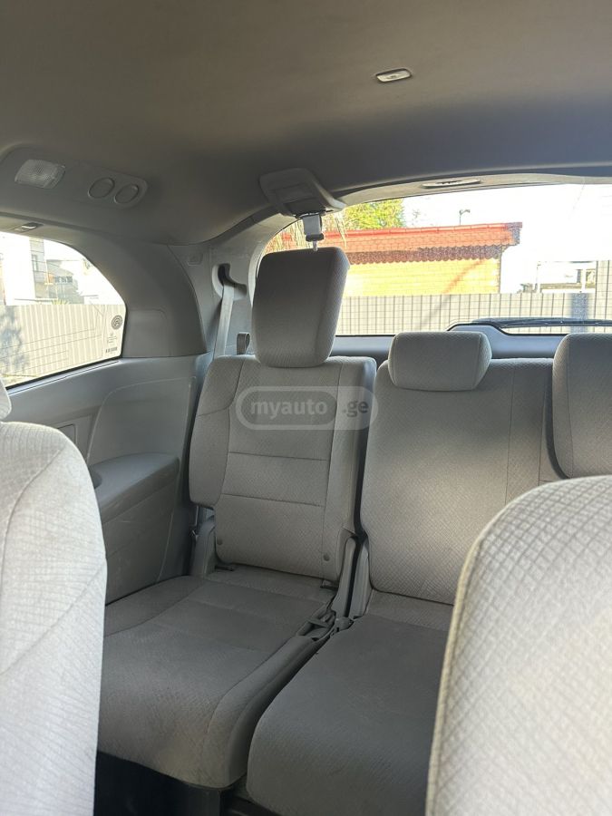 Honda Odyssey - фото 12