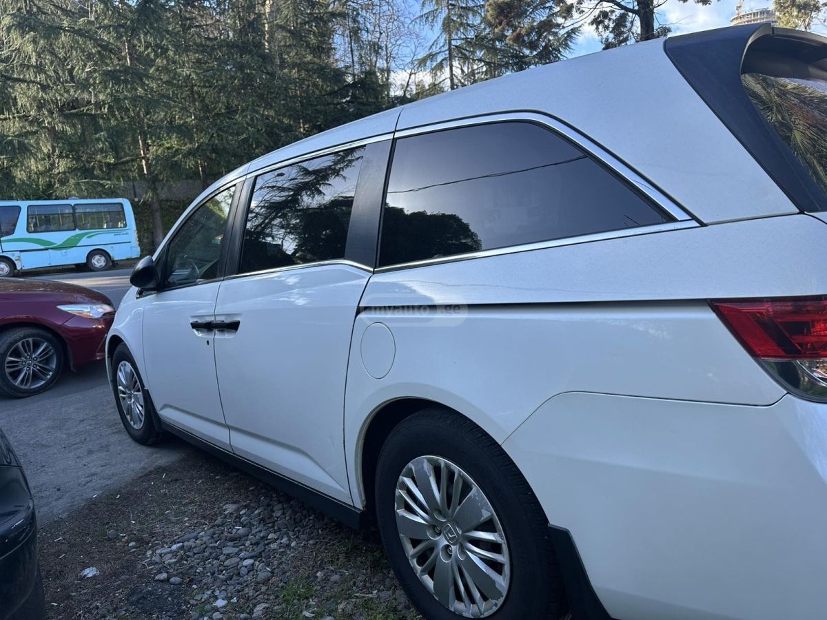 Honda Odyssey - фото 5
