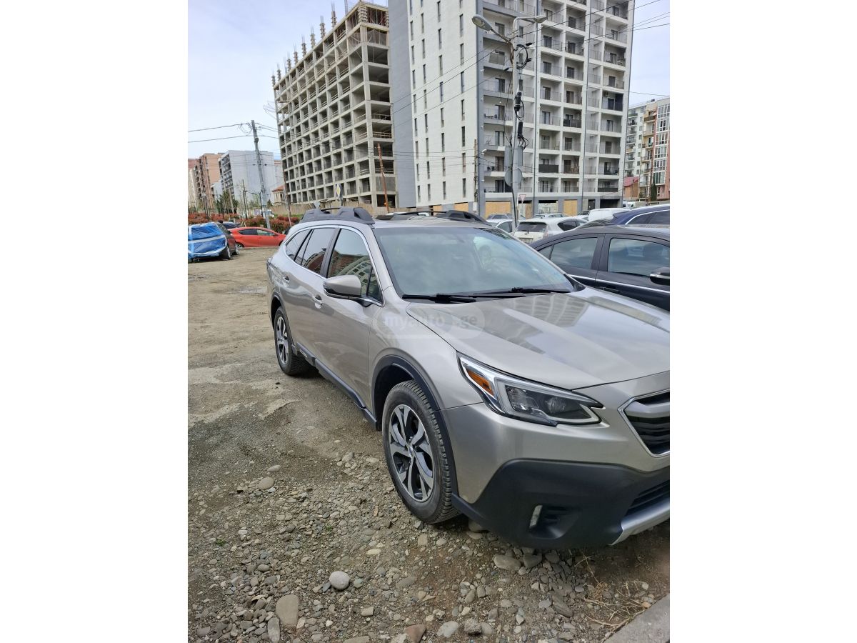 Subaru Outback - фото 1
