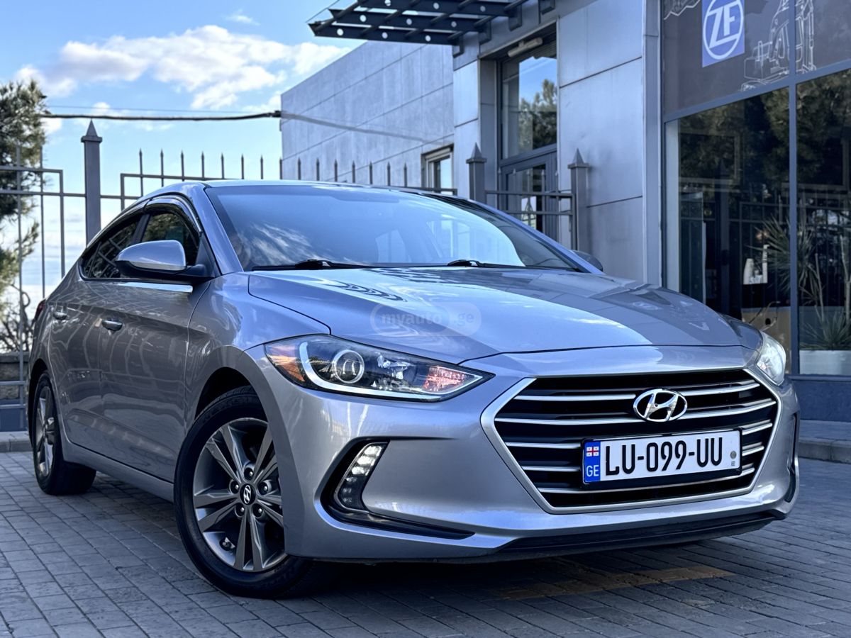 Hyundai Elantra - фото 11