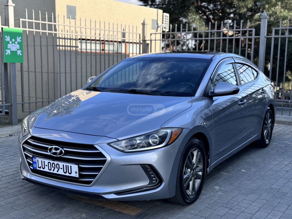 Hyundai Elantra - фото 12