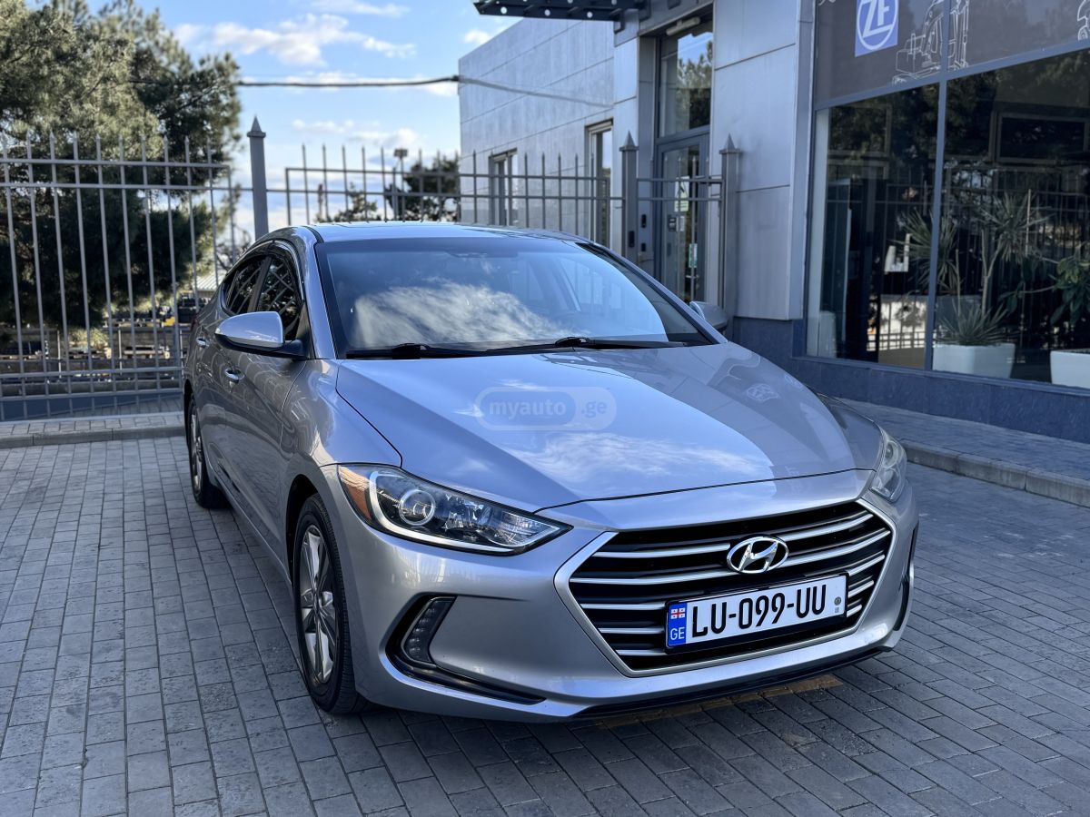 Hyundai Elantra - фото 13