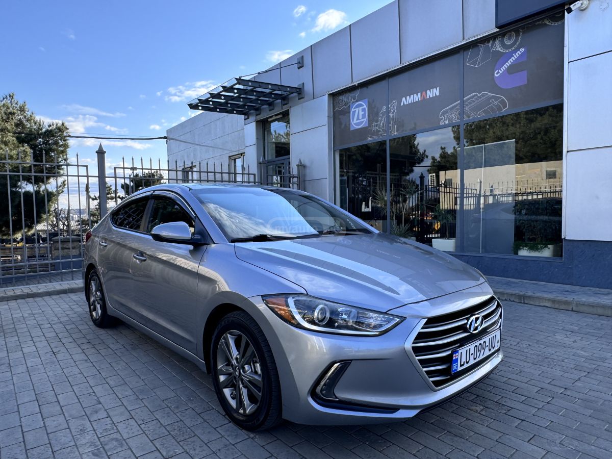 Hyundai Elantra - фото 6