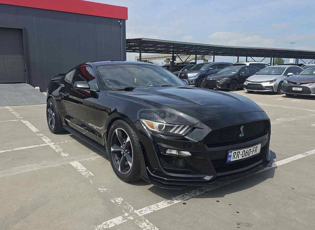 Ford Mustang - фото 3