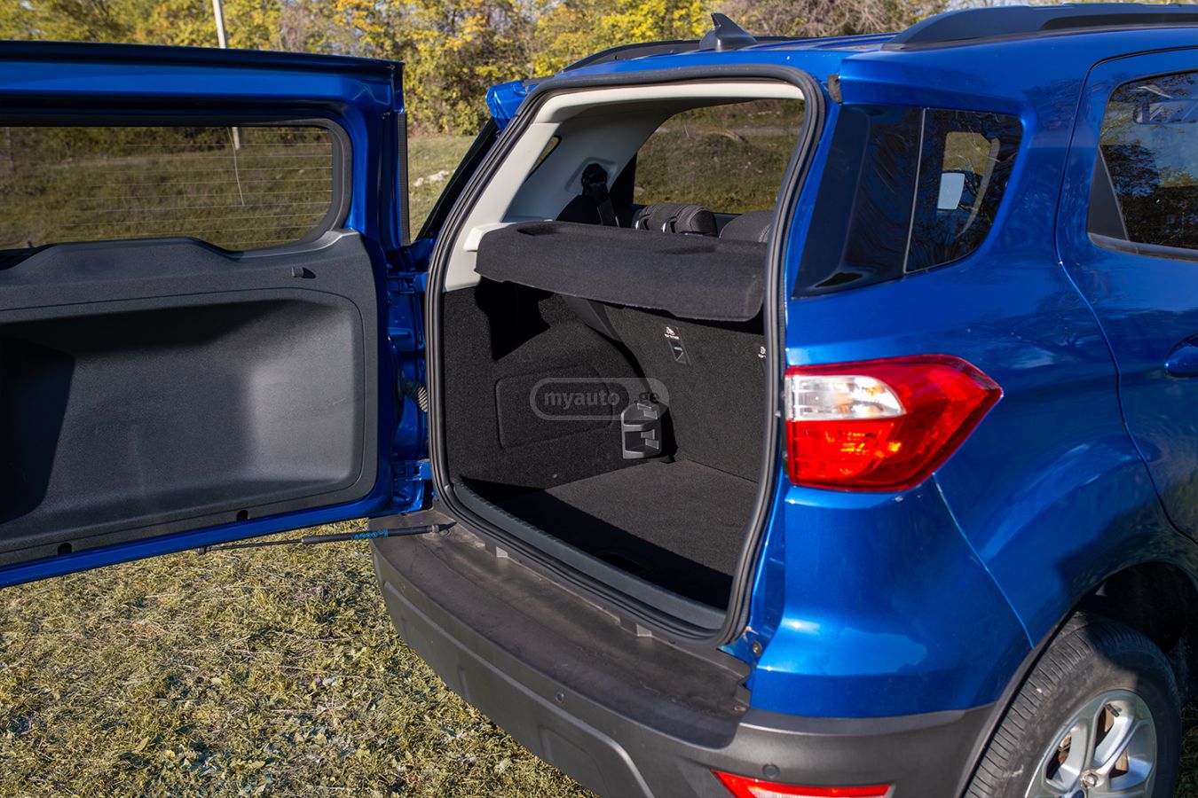 Ford SES 4x4 Sport Utility Automati — миниатюра 4