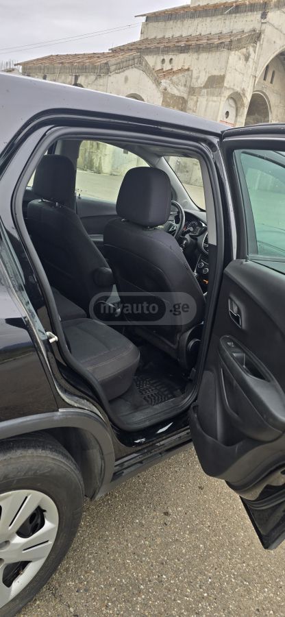 Chevrolet Trax - фото 10