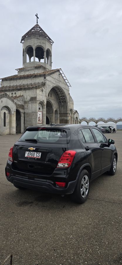 Chevrolet Trax - фото 3