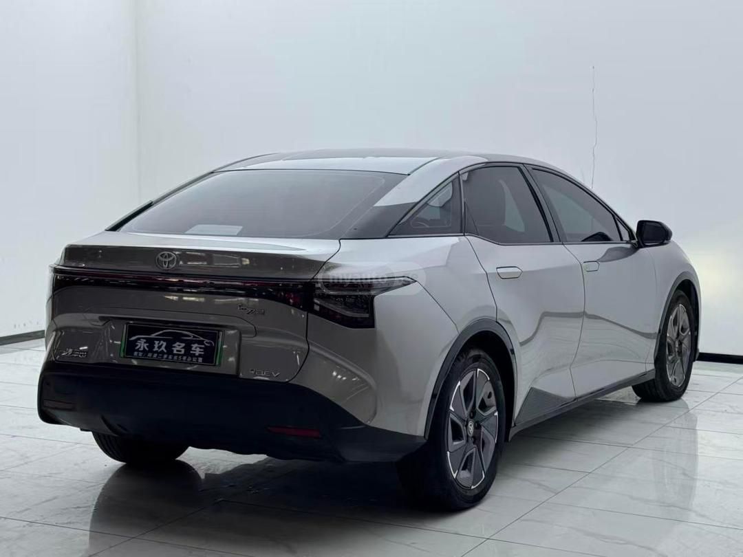 Toyota Elite Pro — миниатюра 2