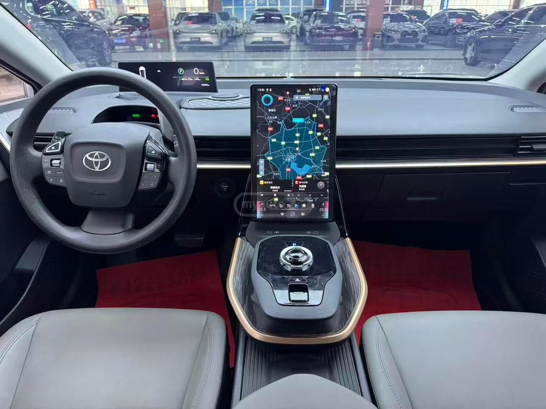 Toyota Elite Pro — миниатюра 5