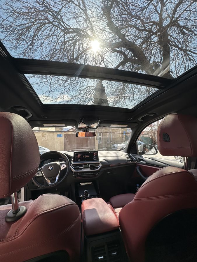 BMW sDrive30i 4dr 4x2 Sports Activ — миниатюра 12