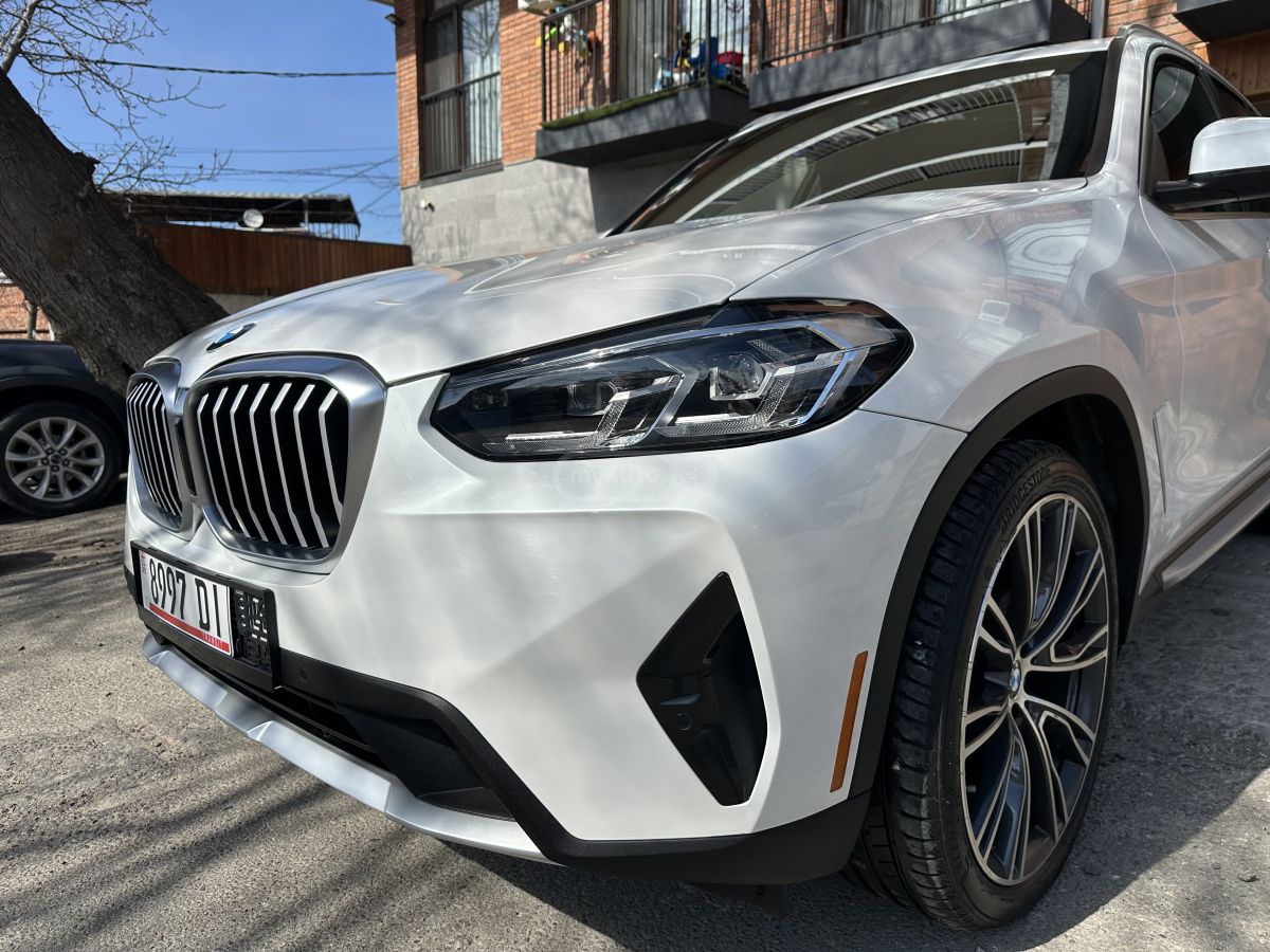 BMW sDrive30i 4dr 4x2 Sports Activ — миниатюра 3