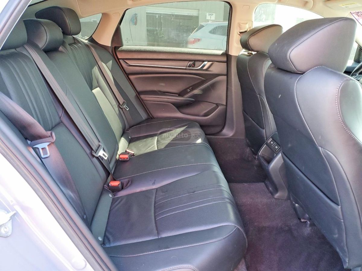 Honda Accord - фото 10