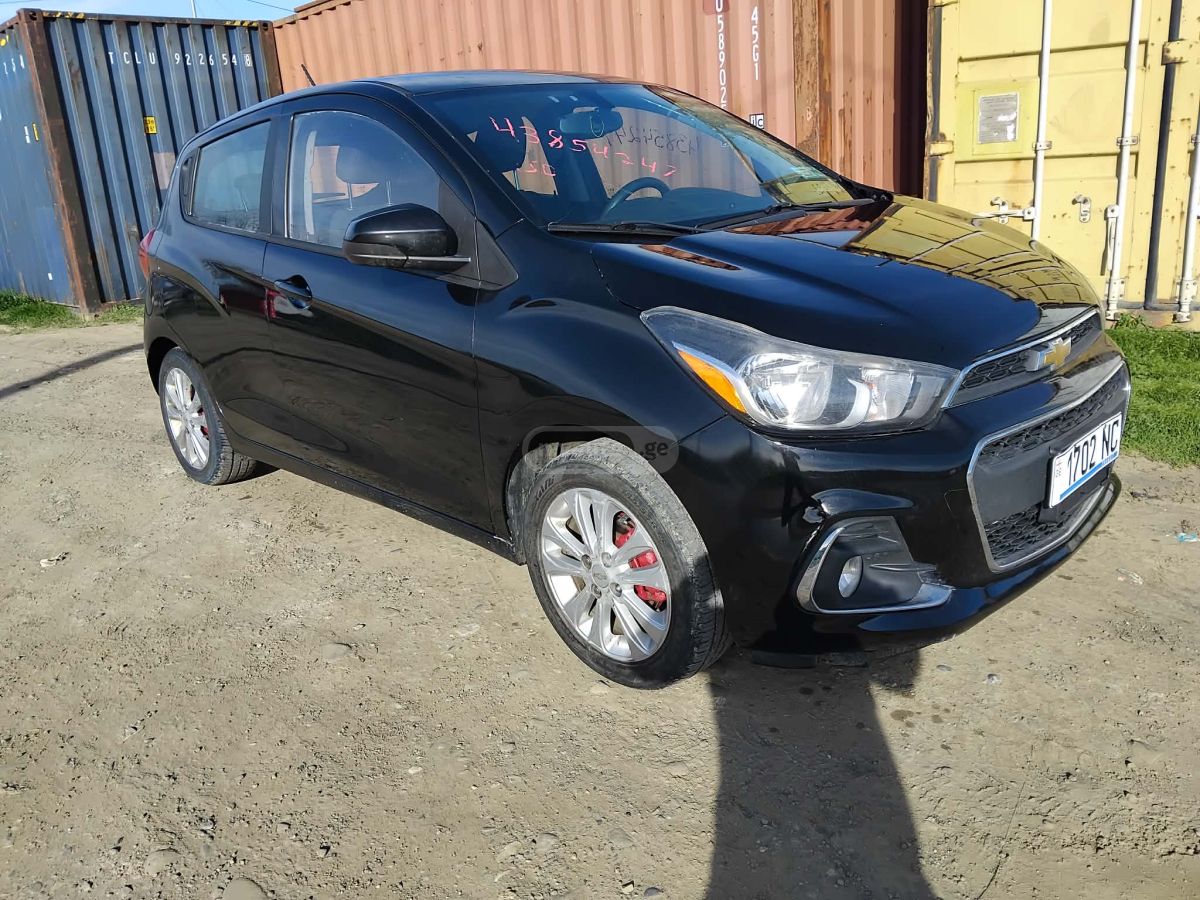 Chevrolet Spark - фото 2