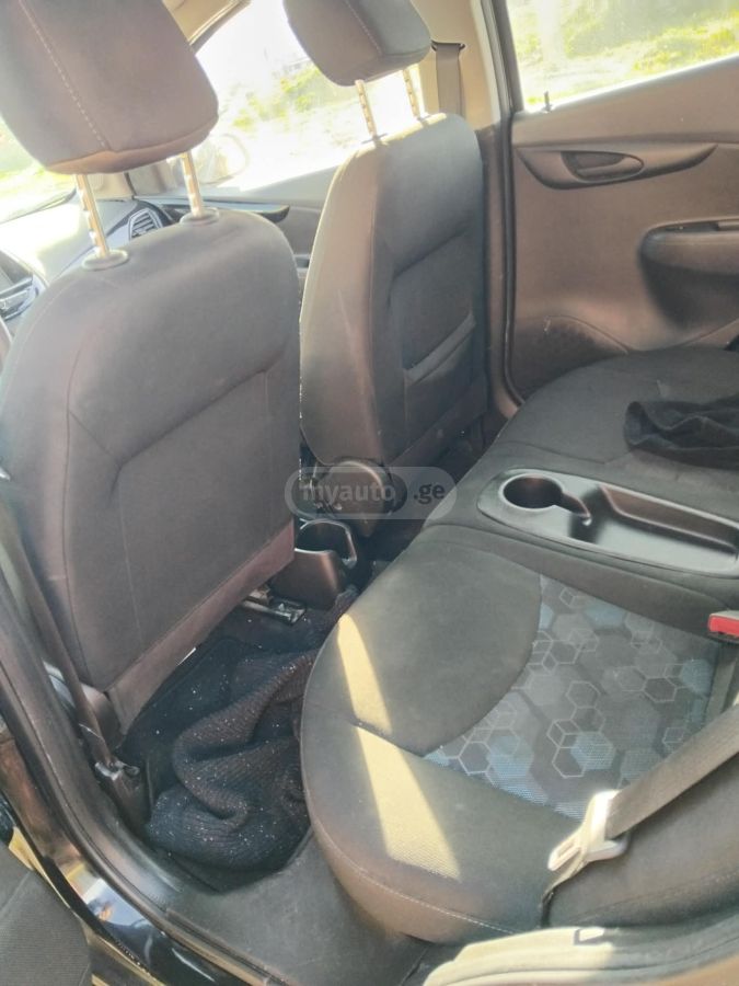 Chevrolet Spark - фото 8