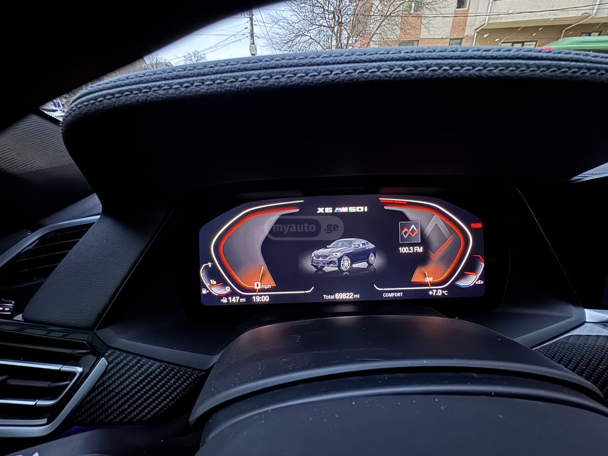 BMW X6 - фото 10