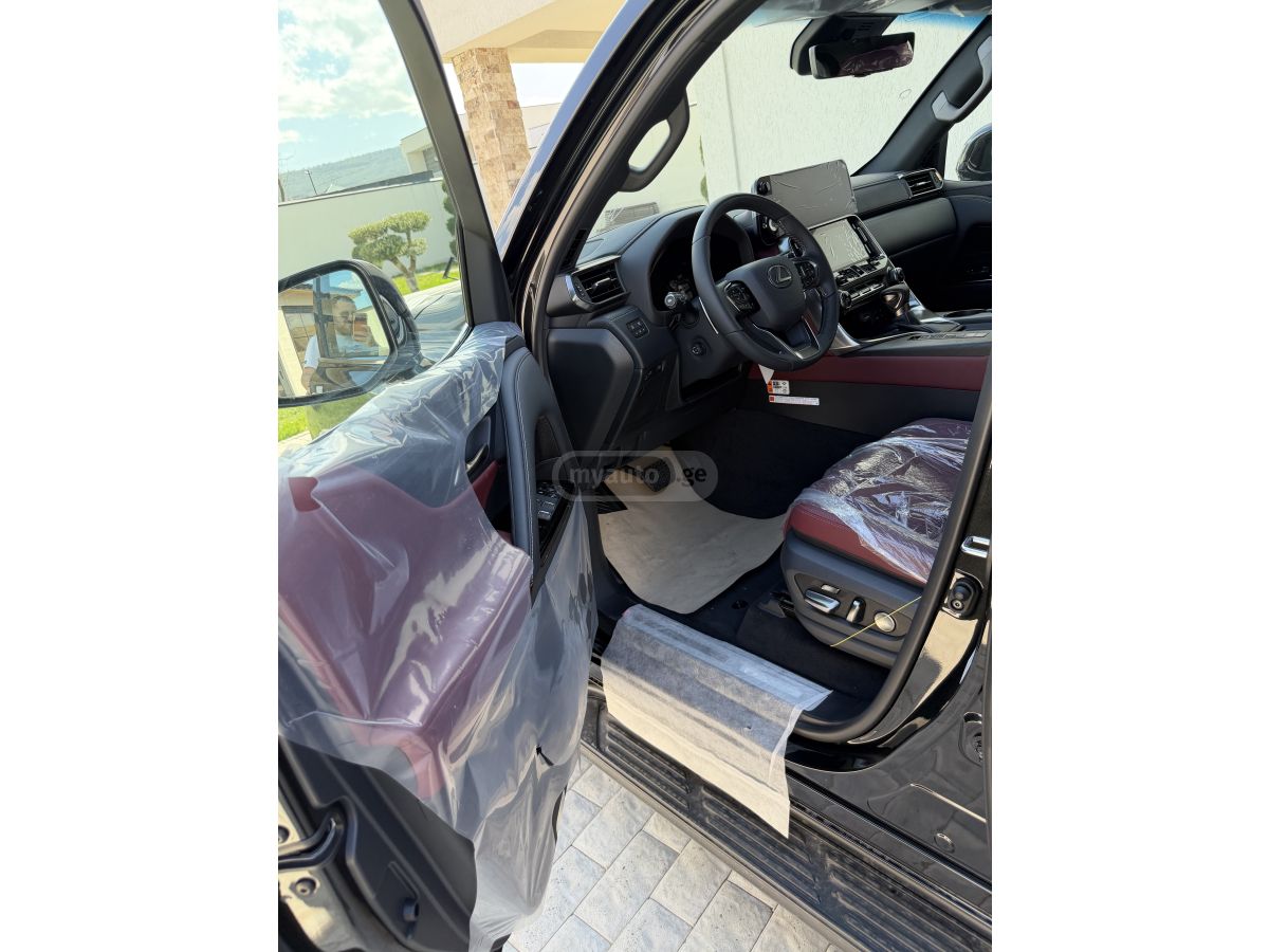 Lexus LX 500 - фото 9