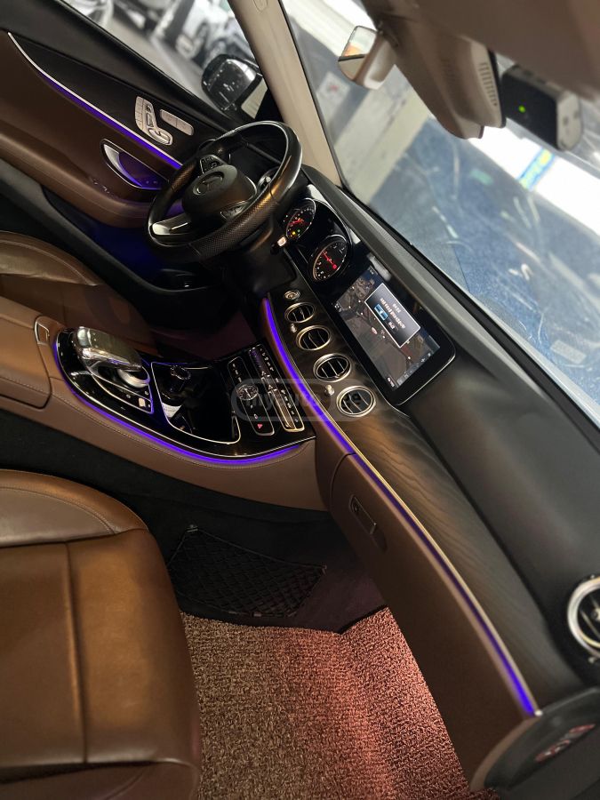 Mercedes-Benz E 220 - фото 5