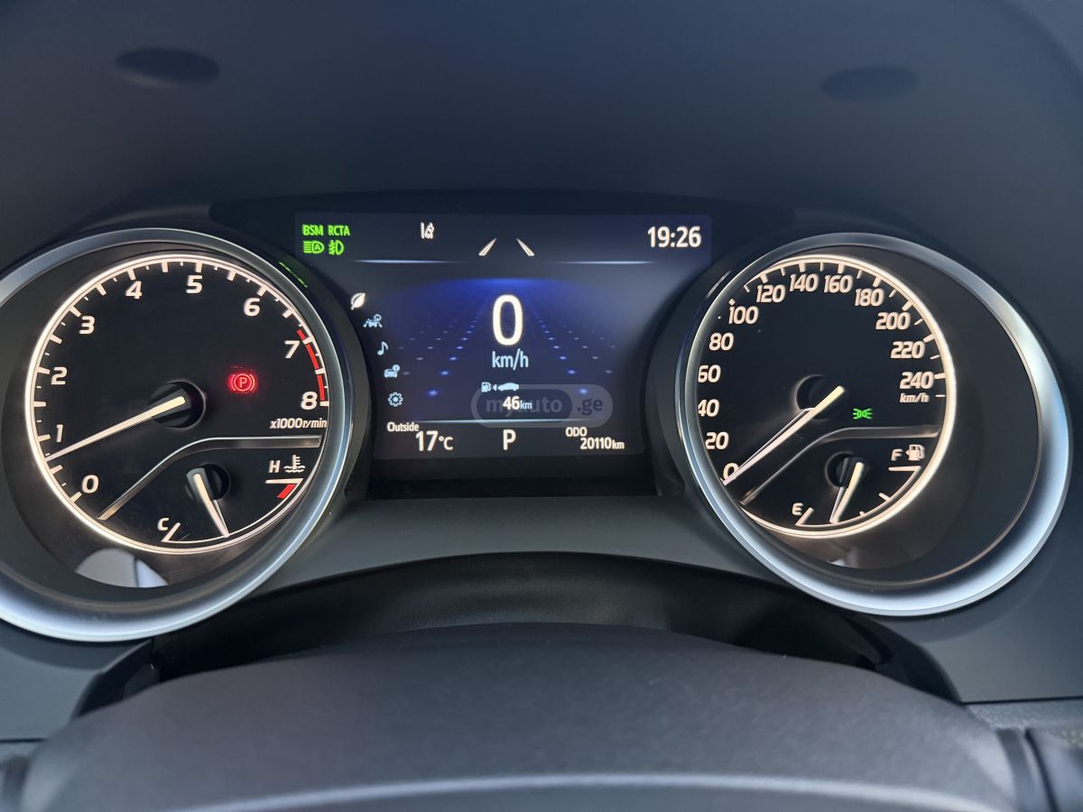 Toyota Camry - фото 11