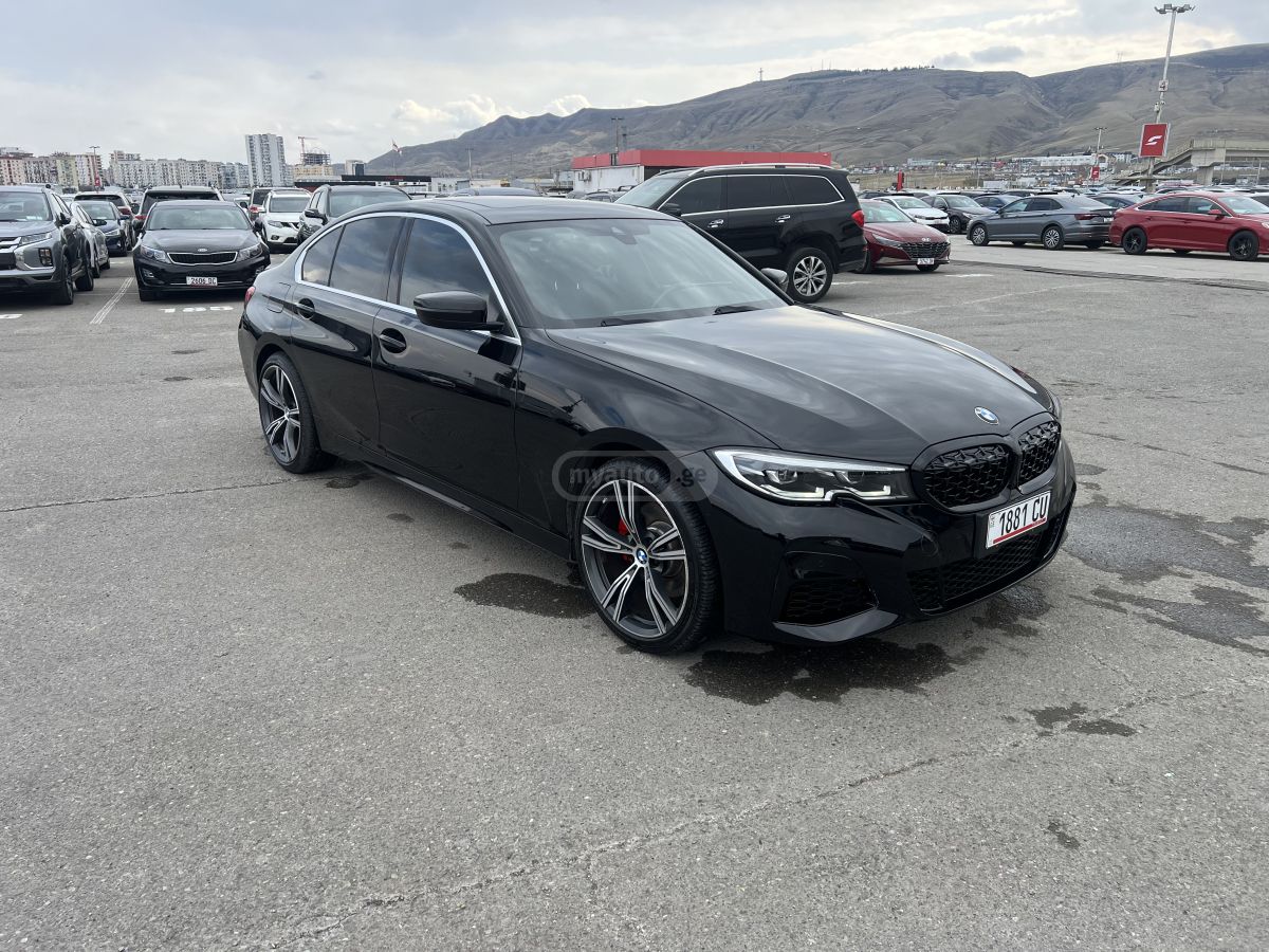 BMW 330 - фото 3