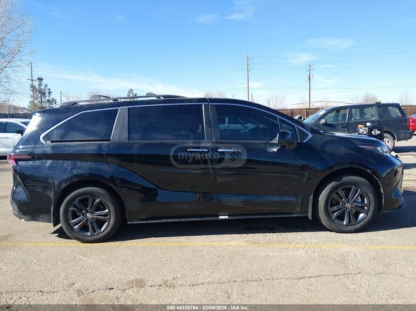 Toyota Sienna 2024 — миниатюра 6