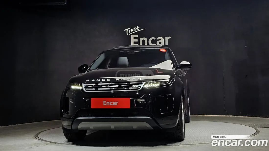 Land Rover Range Rover Evoque 2025 — миниатюра 3