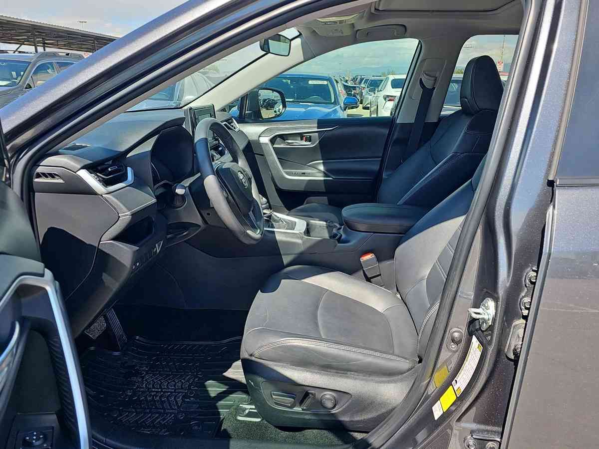 Toyota Toyota RAV4 — миниатюра 9