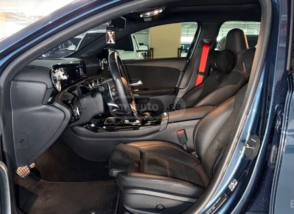 Mercedes-Benz A 45 AMG 2023 — миниатюра 9