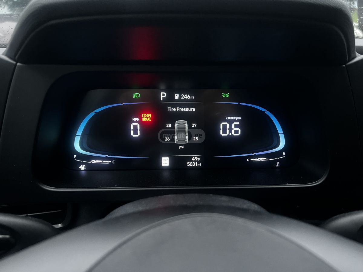 Hyundai Elantra - фото 9